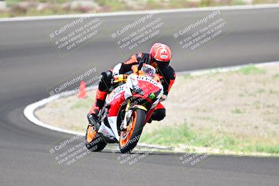 media/Apr-18-2025-TrackDaz (Fri) [[45f5874c44]]/C Group/Session 4 (Turns 5 and 6 - Inside)/